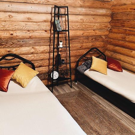 Manor Kolsay Bed and Breakfast Saty Buitenkant foto